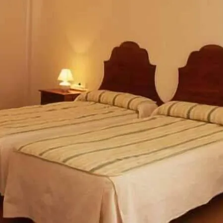 Turistica De Priego Отель 3*