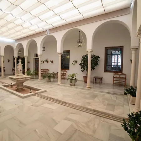 Turistica De Priego Отель Приего-де-Кордова