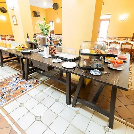 Hotel Turistica De Priego