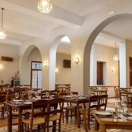 Hotel Turistica De Priego 3*